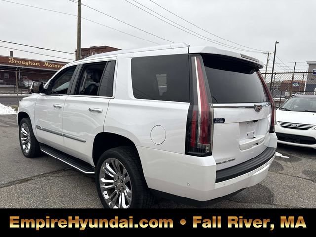 Used 2020 Cadillac Escalade Luxury w/ LPO, Radiant Package image 9
