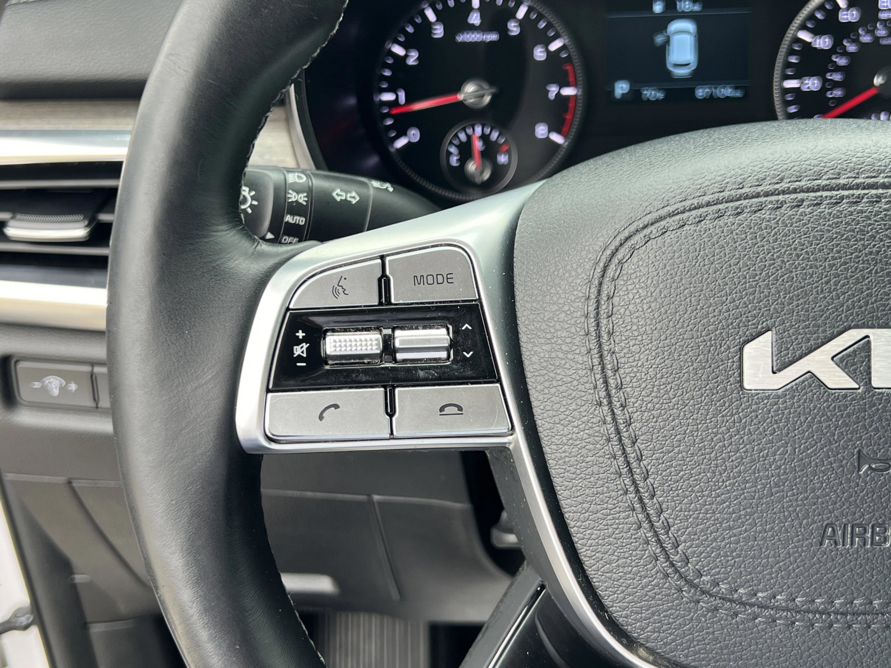 Used 2022 Kia Telluride EX w/ EX Premium Package AWD/4WD image 26