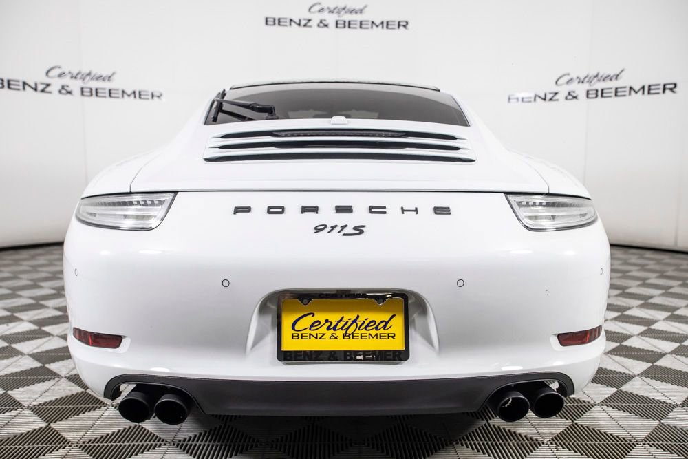 Used 2015 Porsche 911 Carrera S image 7