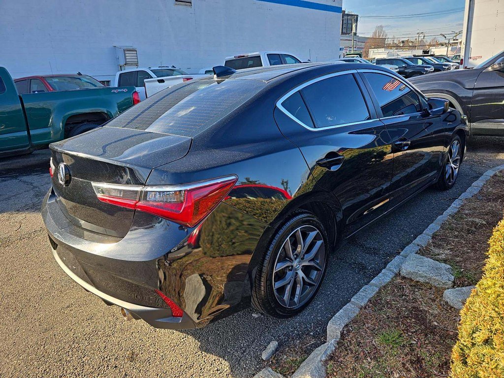 Used 2020 Acura ILX PREMIUM image 2