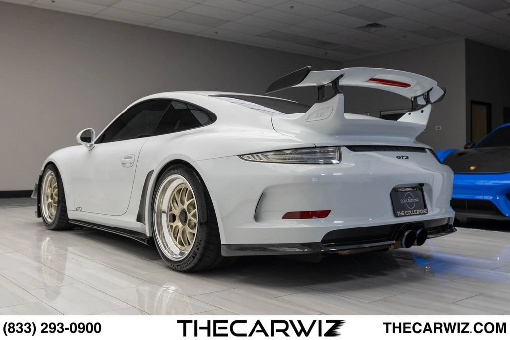 Used 2015 Porsche 911 GT3 RWD image 22
