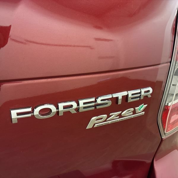 Used 2016 Subaru Forester 2.5i w/ Alloy Wheel Package AWD/4WD image 23
