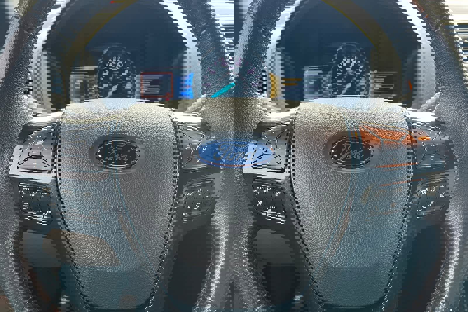 Used 2016 Ford Explorer XLT w/ Equipment Group 201A image 27