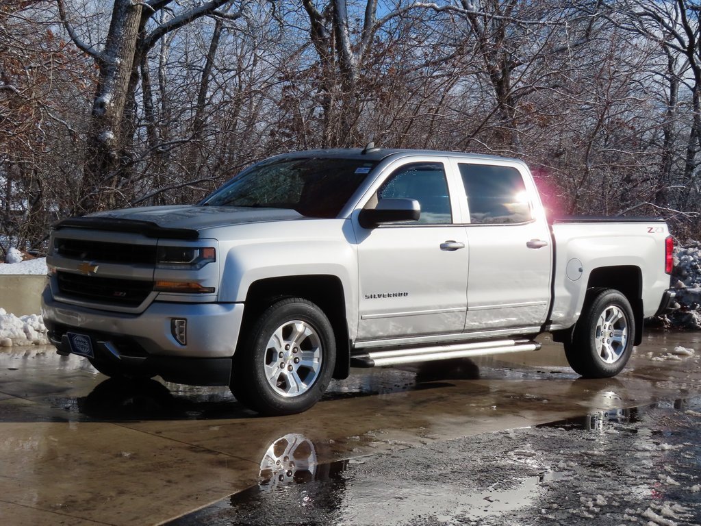 Certified 2018 Chevrolet Silverado 1500 LT w/ All Star Edition image 23