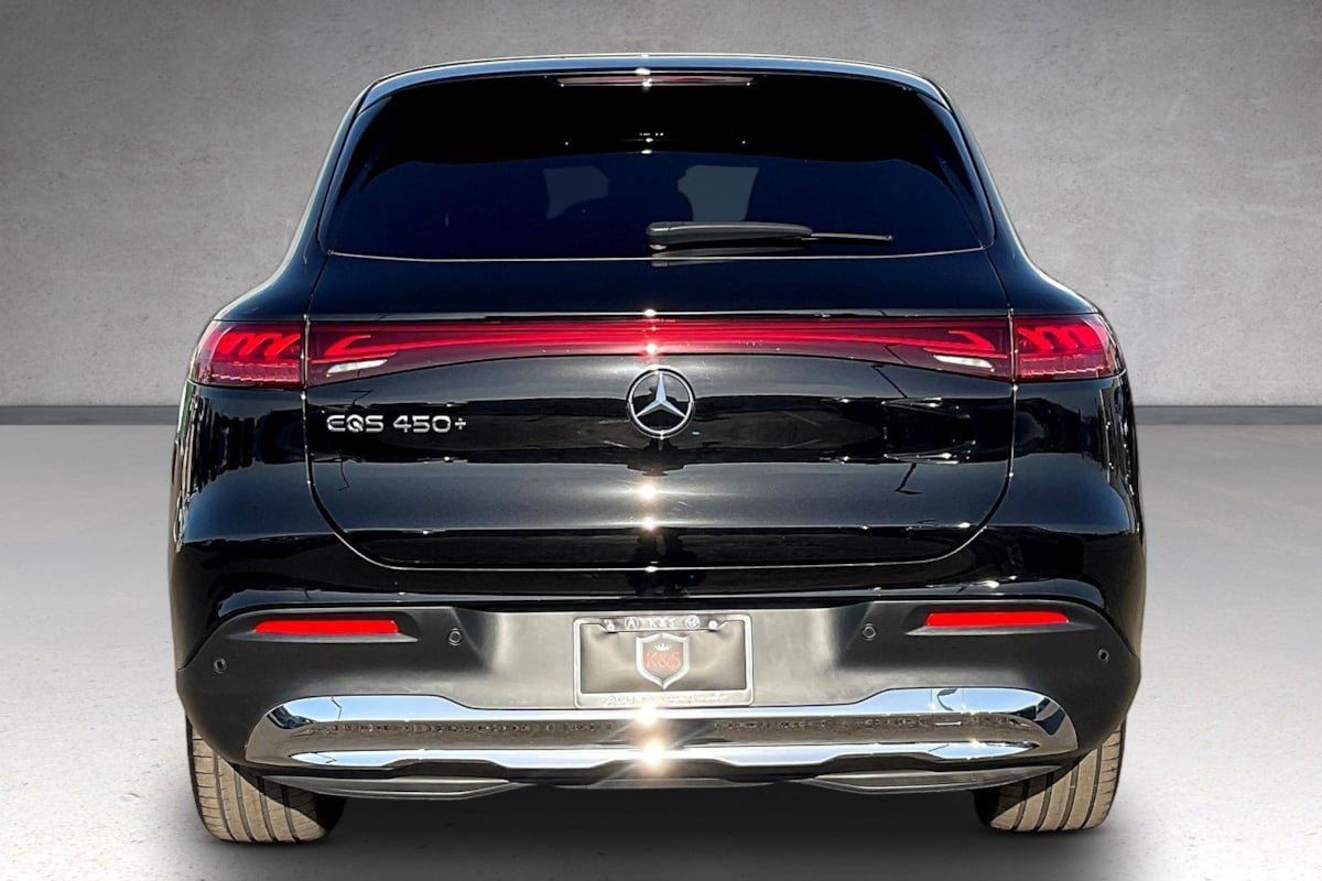 Used 2023 Mercedes-Benz EQS 450+ SUV w/ Exclusive Trim Package image 4