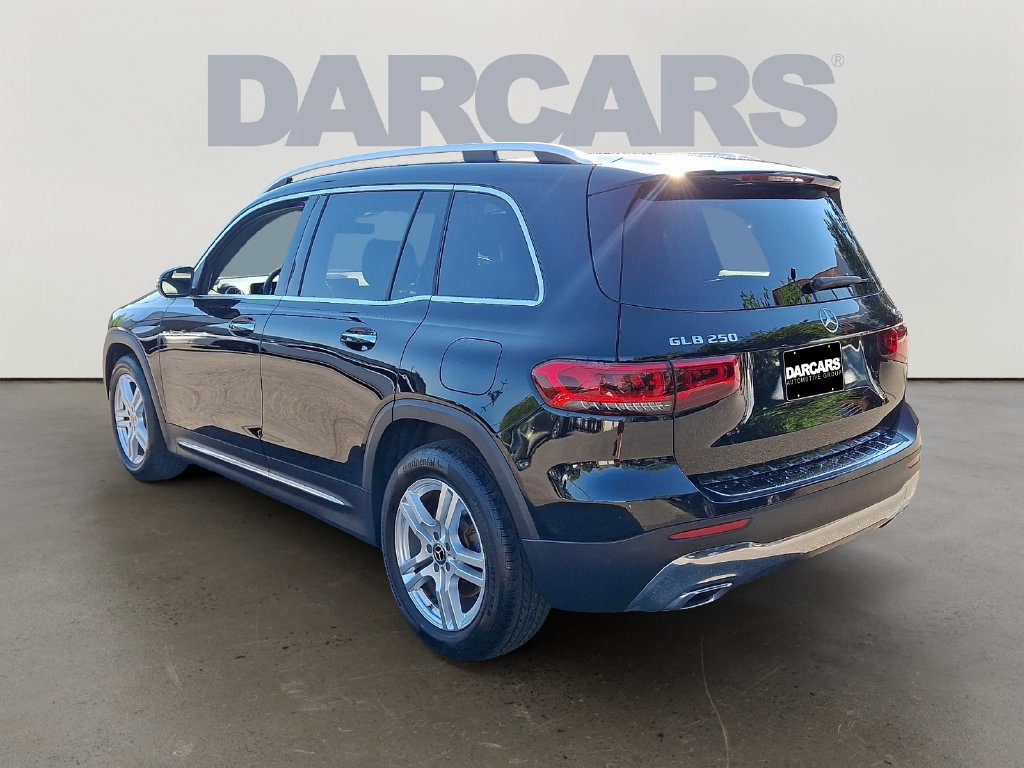 Used 2020 Mercedes-Benz GLB 250 4MATIC image 4