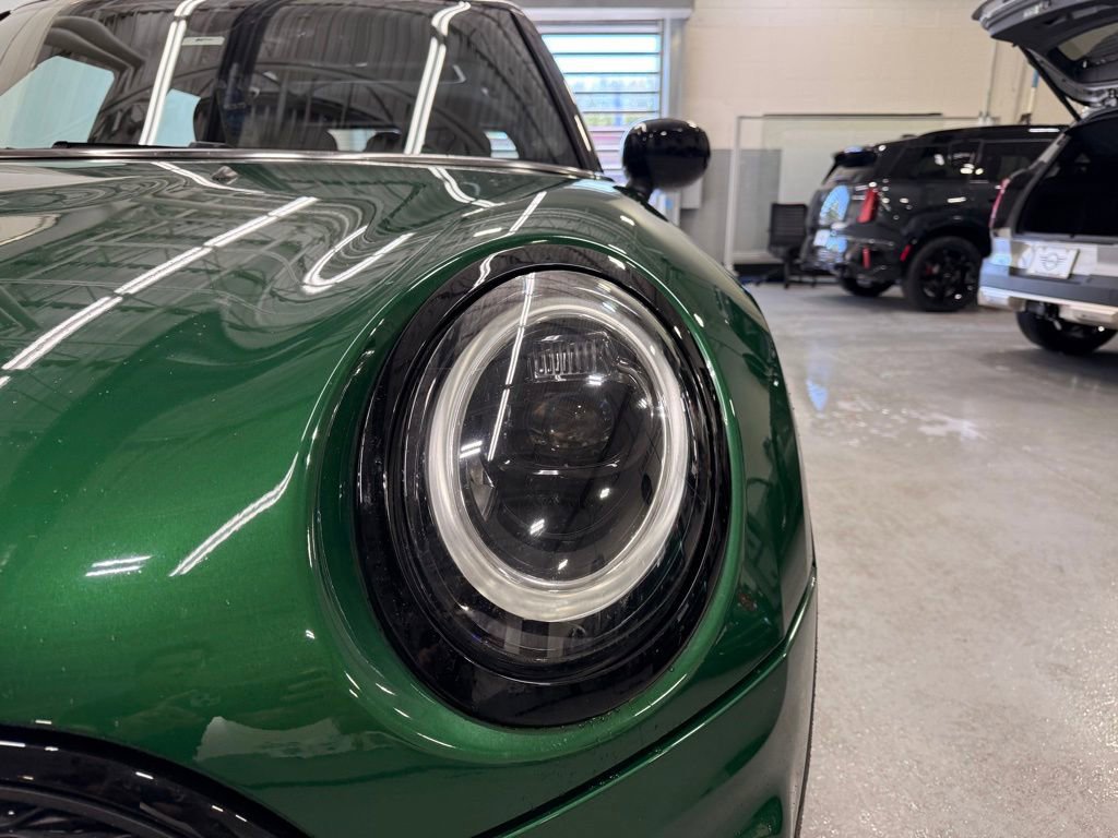 Certified 2023 MINI Cooper Clubman S w/ Premium Package FWD image 9