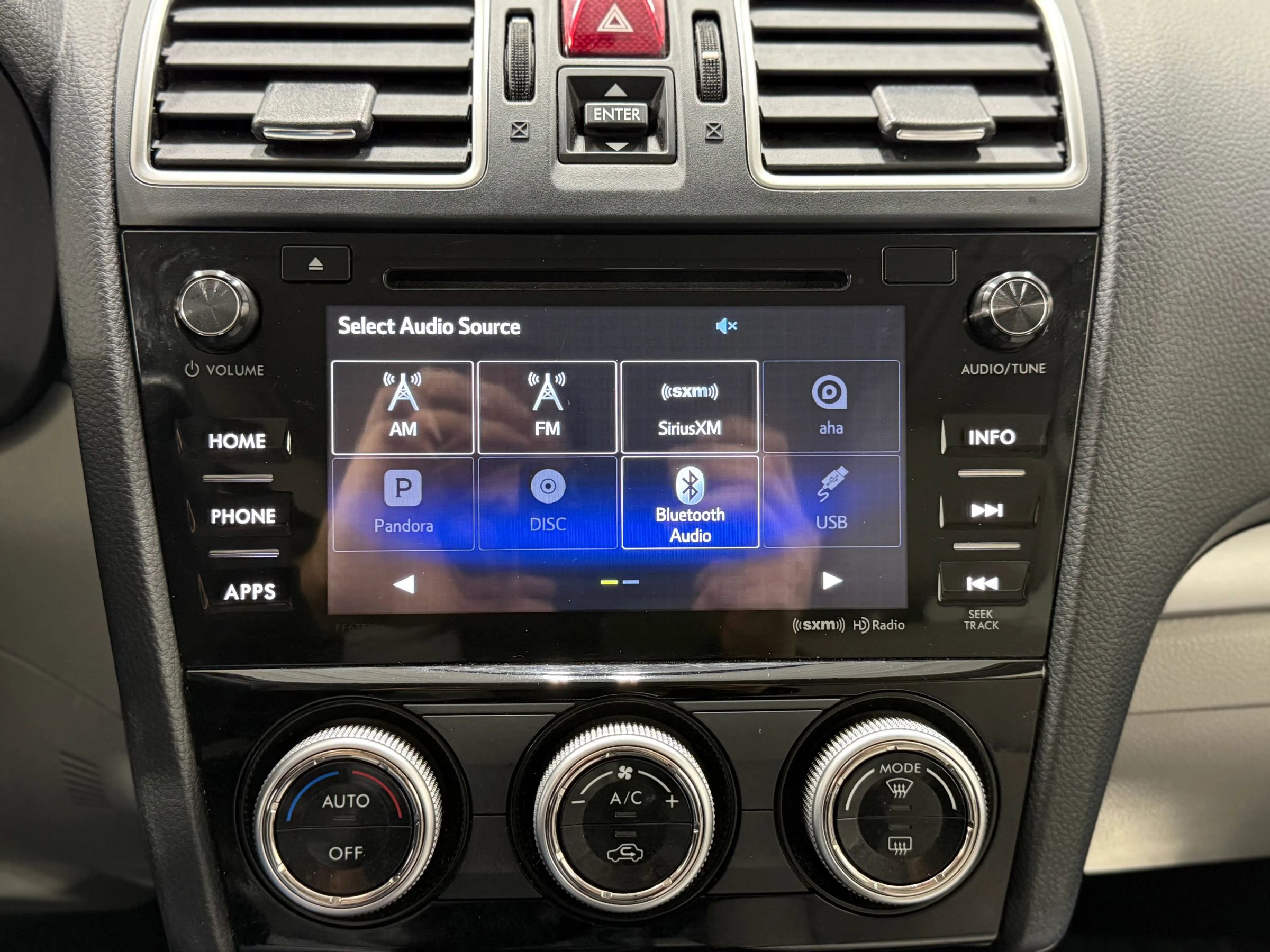 Used 2017 Subaru Forester 2.5i Premium image 20