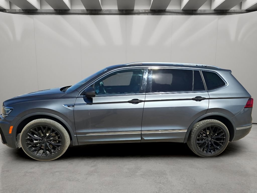 Used 2021 Volkswagen Tiguan SEL Premium R-Line image 2