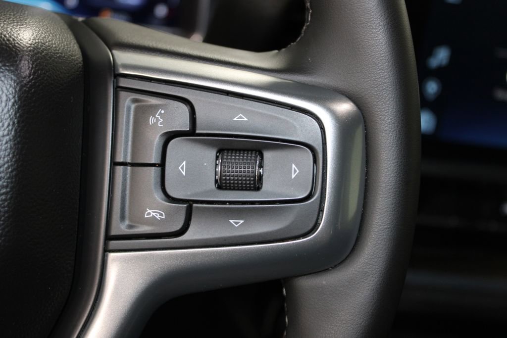 Used 2023 Chevrolet Silverado 1500 LT image 24