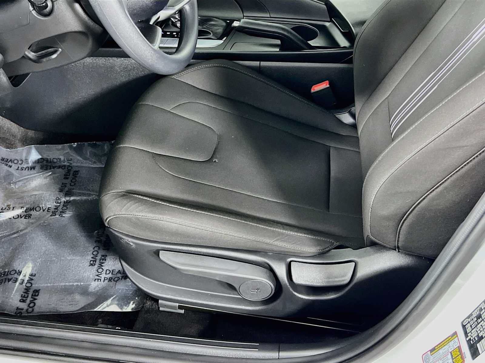 Certified 2024 Hyundai Elantra SEL FWD image 20