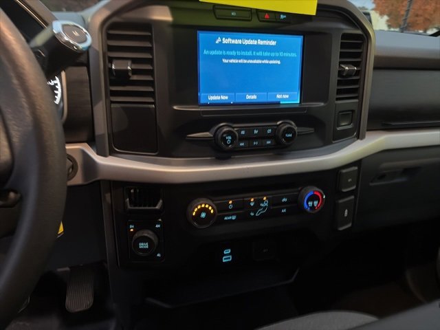 Used 2021 Ford F150 XLT image 13