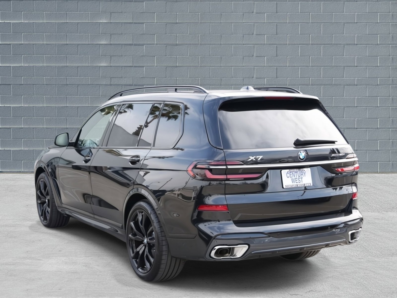 New 2026 BMW X7 xDrive40i w/ M Sport Package image 3