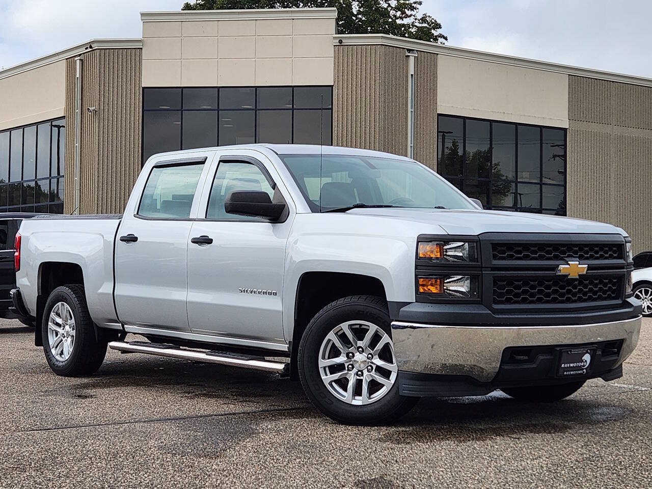 Used 2014 Chevrolet Silverado 1500 W/T w/ Chrome Bumper Package AWD/4WD image 26