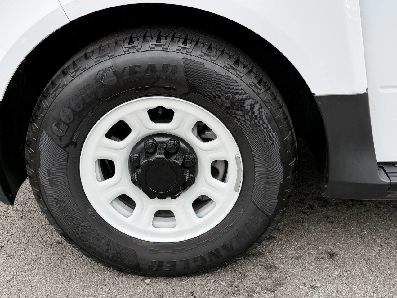 Used 2025 Chevrolet Brightdrop 600 image 56