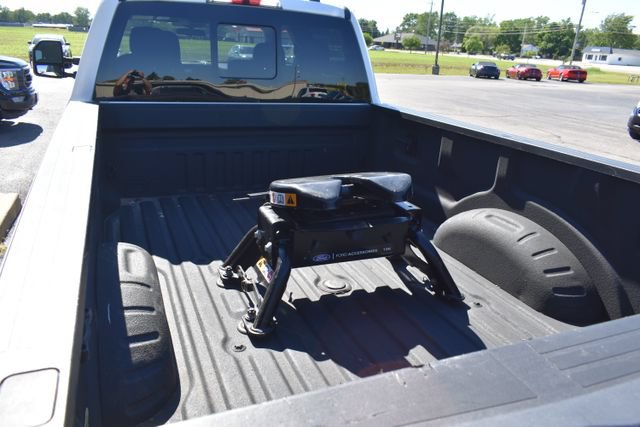 Used 2022 Ford F350 XLT w/ XLT Premium Package AWD/4WD image 47
