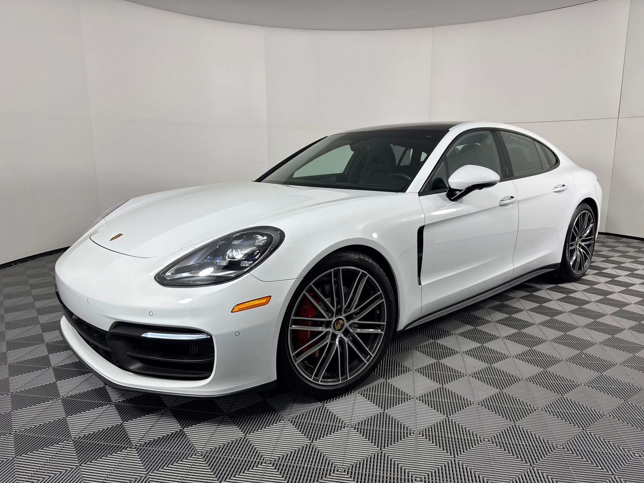 Certified 2022 Porsche Panamera 4S w/ Premium Package