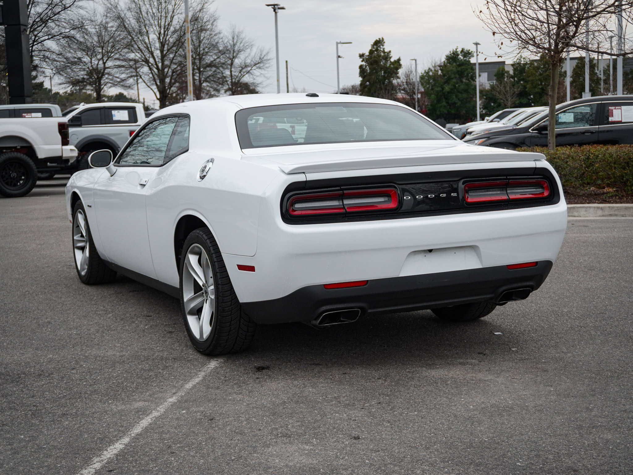 Used 2017 Dodge Challenger R/T w/ Cold Weather Group image 8