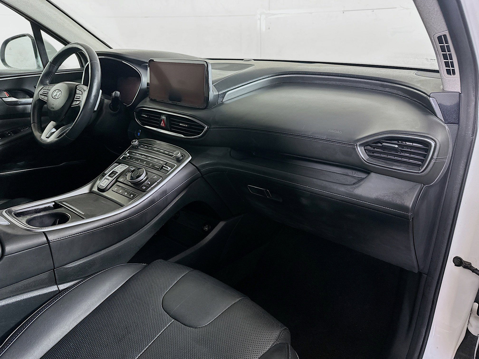 Certified 2023 Hyundai Santa Fe Limited image 28