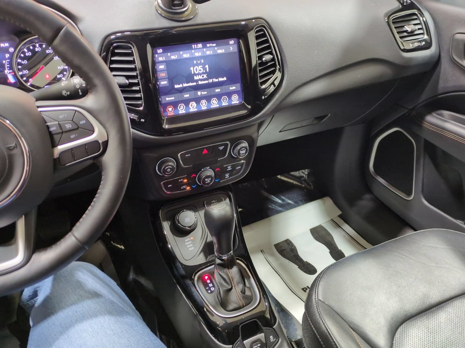 Used 2019 Jeep Compass Limited AWD/4WD image 25