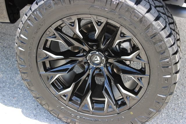 Used 2026 GMC Sierra 1500 Elevation AWD/4WD image 28