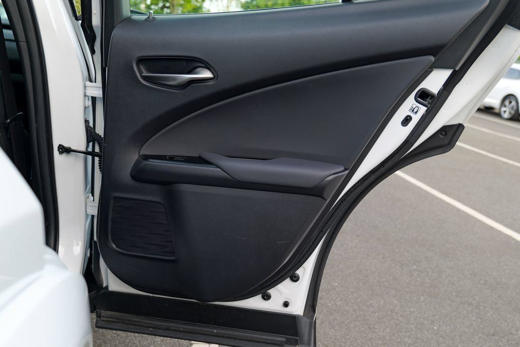 Used 2024 Lexus UX 250h F Sport AWD/4WD image 29