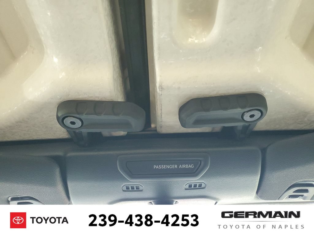 Used 2020 Jeep Wrangler Sport AWD/4WD image 35