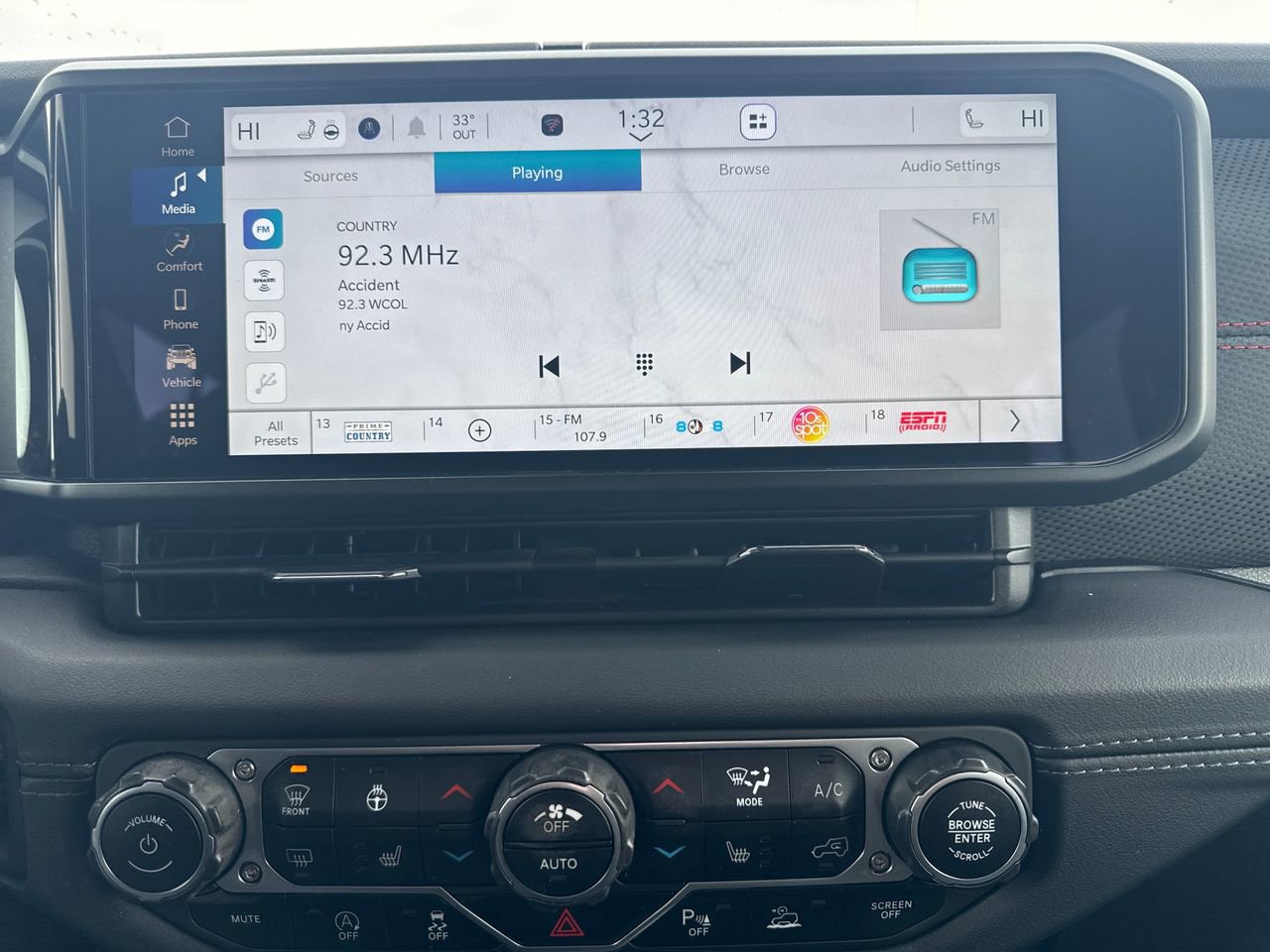 Certified 2024 Jeep Wrangler Unlimited Rubicon w/ Safety Group image 18