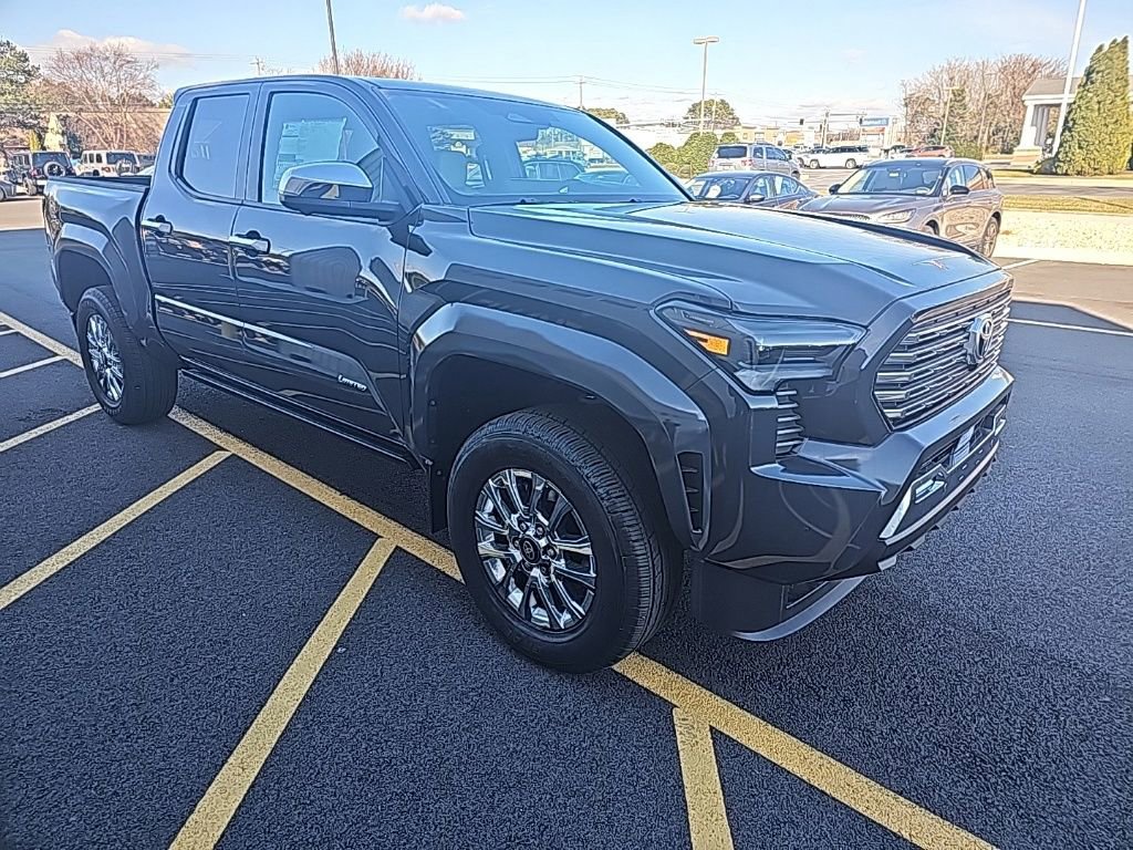 Used 2024 Toyota Tacoma Limited image 31