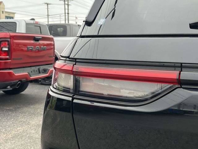 Used 2023 Jeep Grand Cherokee Limited image 10
