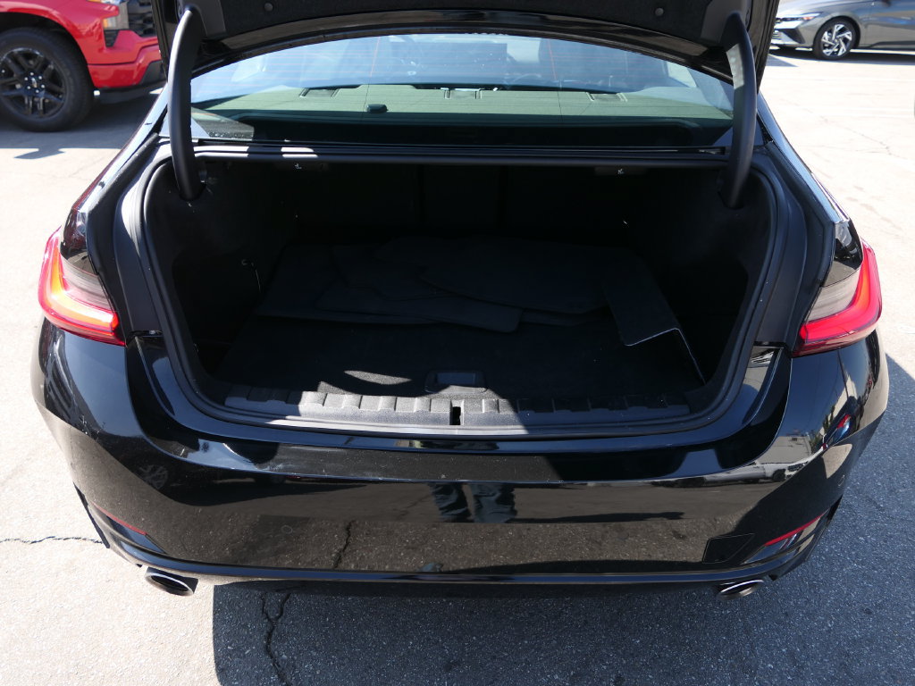 Used 2024 BMW 330e RWD image 22