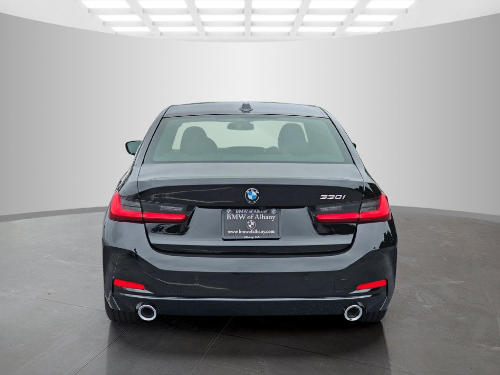 New 2026 BMW 330i Sedan RWD image 5