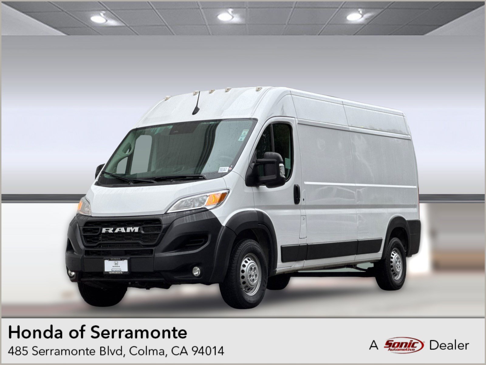 Used 2025 RAM ProMaster 2500 w/ Convenience Group FWD image 1