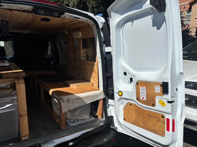 Used 2016 Ford Transit Connect XLT image 13