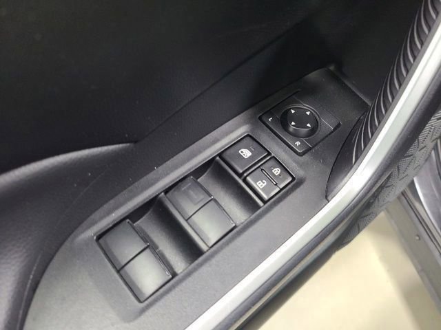 Used 2024 Toyota RAV4 LE AWD/4WD image 22