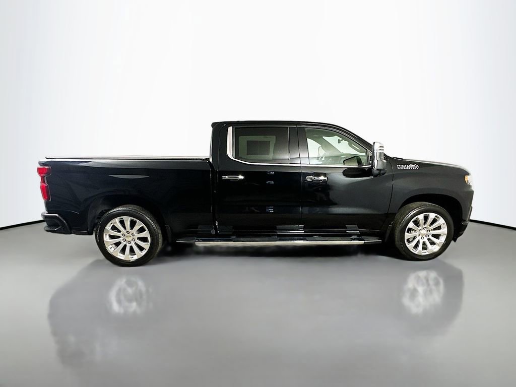 Used 2021 Chevrolet Silverado 1500 High Country w/ Technology Package AWD/4WD image 7