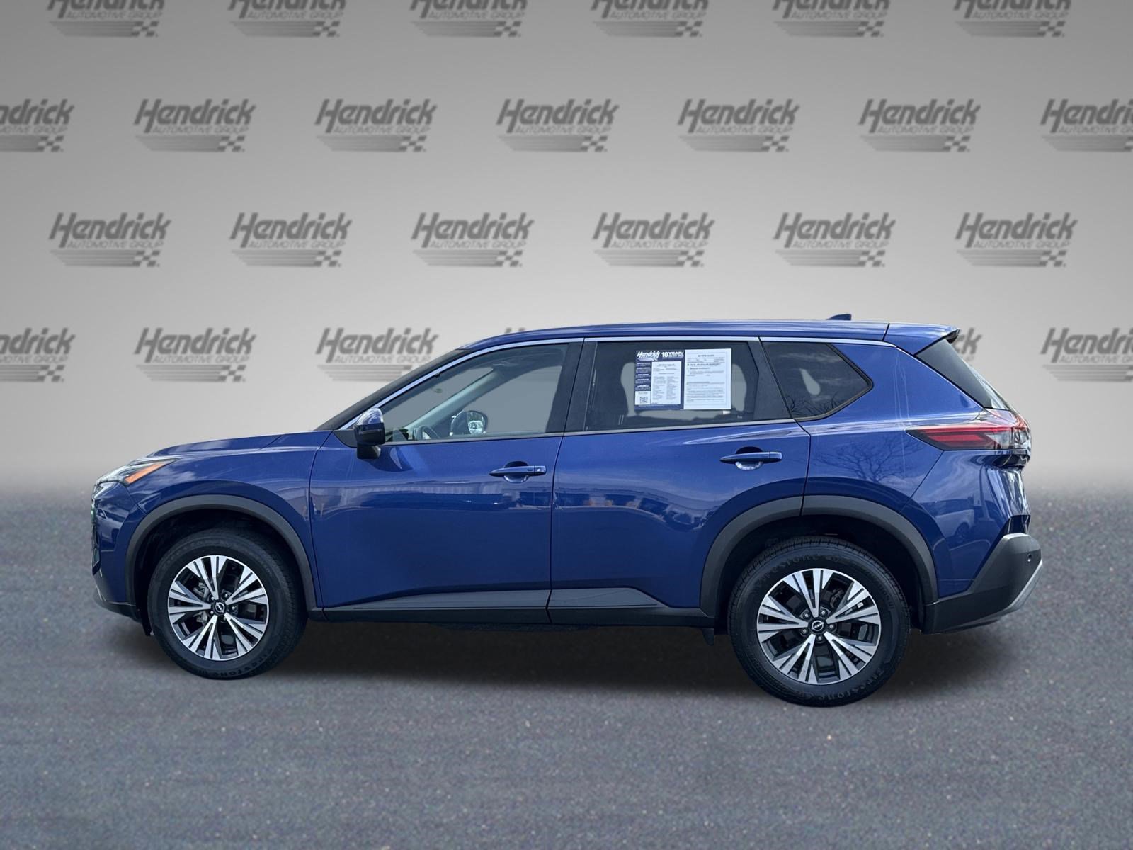 Used 2022 Nissan Rogue SV image 7