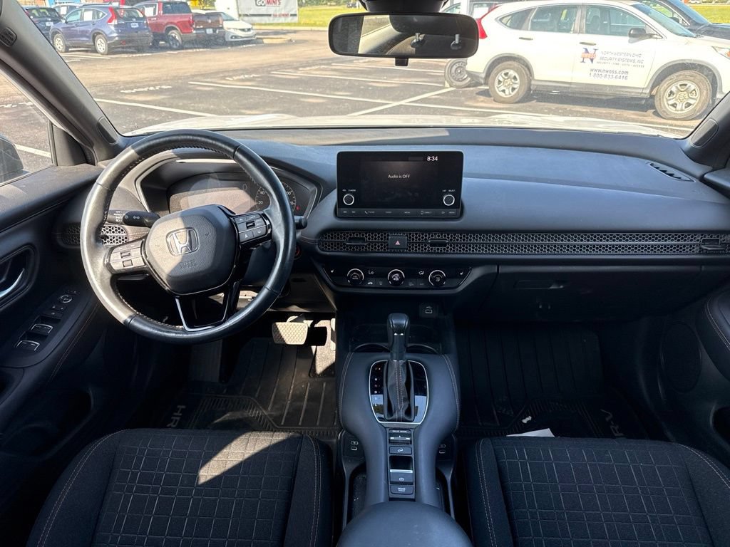 Used 2024 Honda HR-V Sport image 18