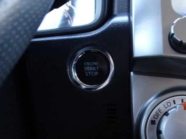 Certified 2021 Toyota 4Runner SR5 Premium image 30