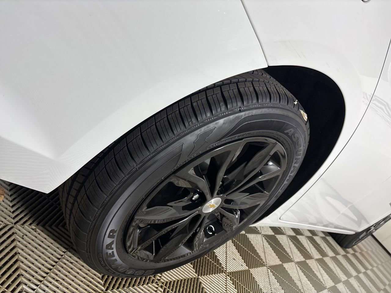 Used 2024 Chevrolet Malibu LT image 34