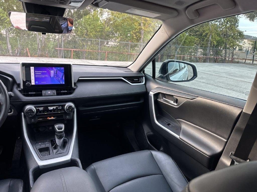 Used 2024 Toyota RAV4 XLE Premium FWD image 14
