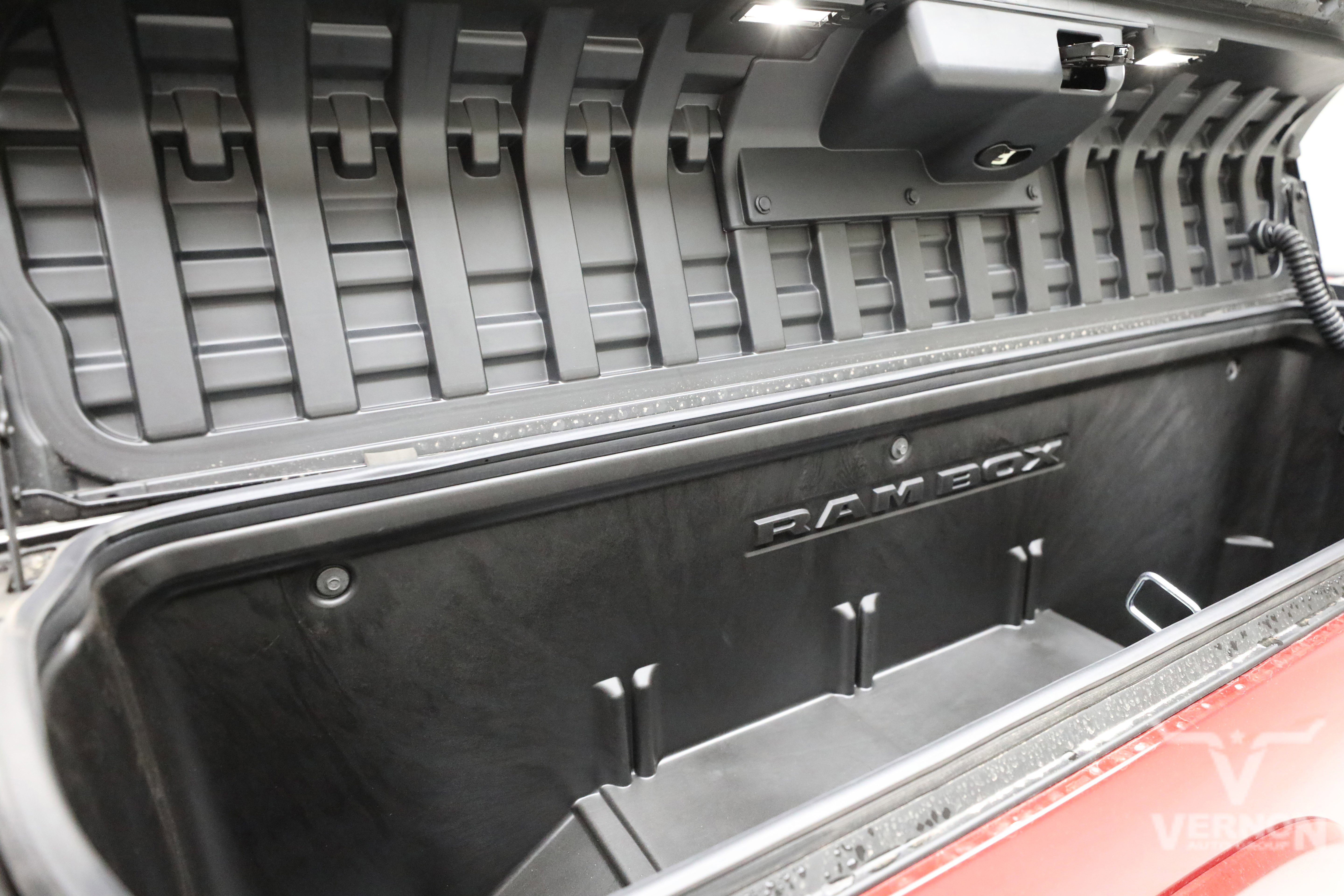 New 2026 RAM 1500 4x4 Crew Cab image 34