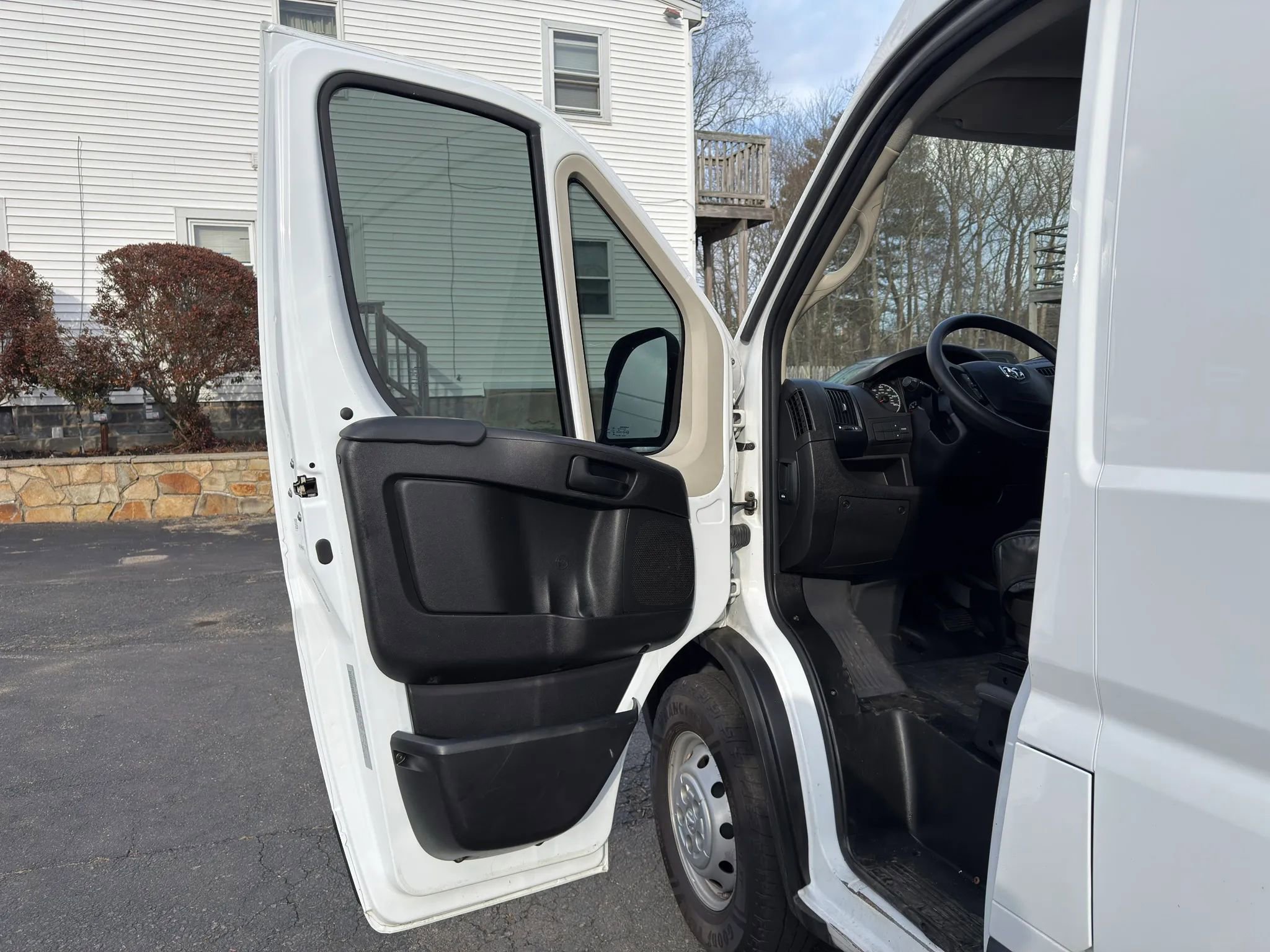 Used 2019 RAM ProMaster 2500 image 15