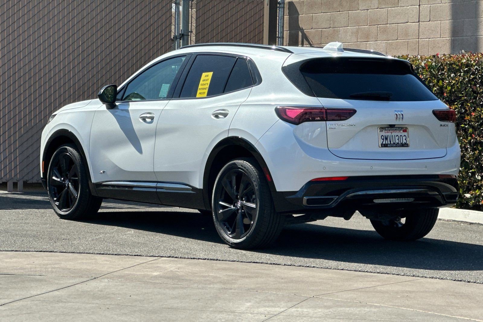 Used 2024 Buick Envision Sport Touring AWD/4WD image 5