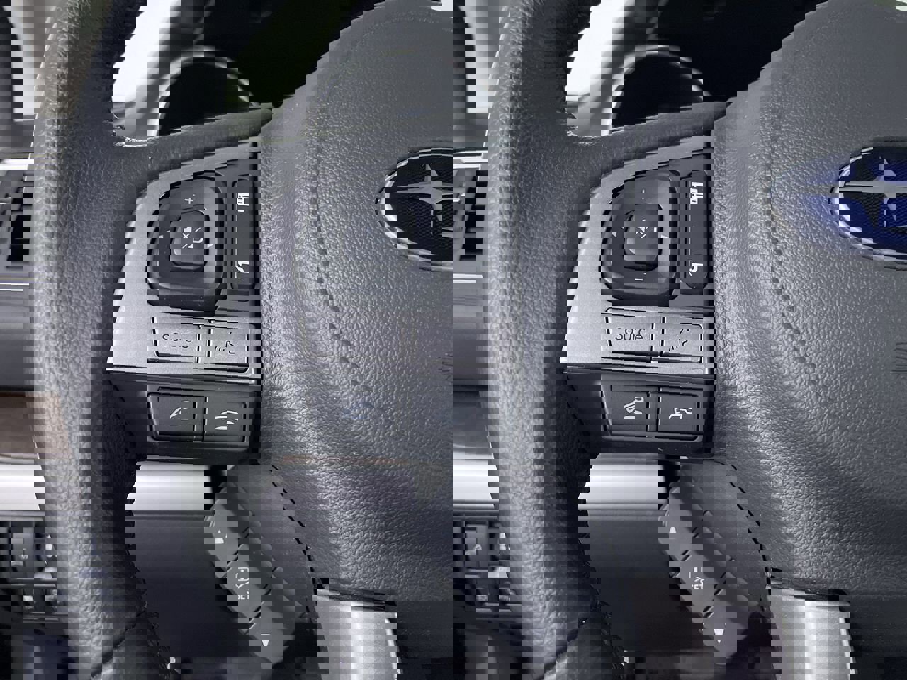 Used 2016 Subaru Outback 2.5i Limited image 25