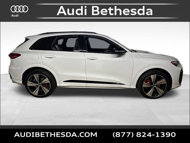 New 2026 Audi SQ5 Premium Plus AWD/4WD image 8