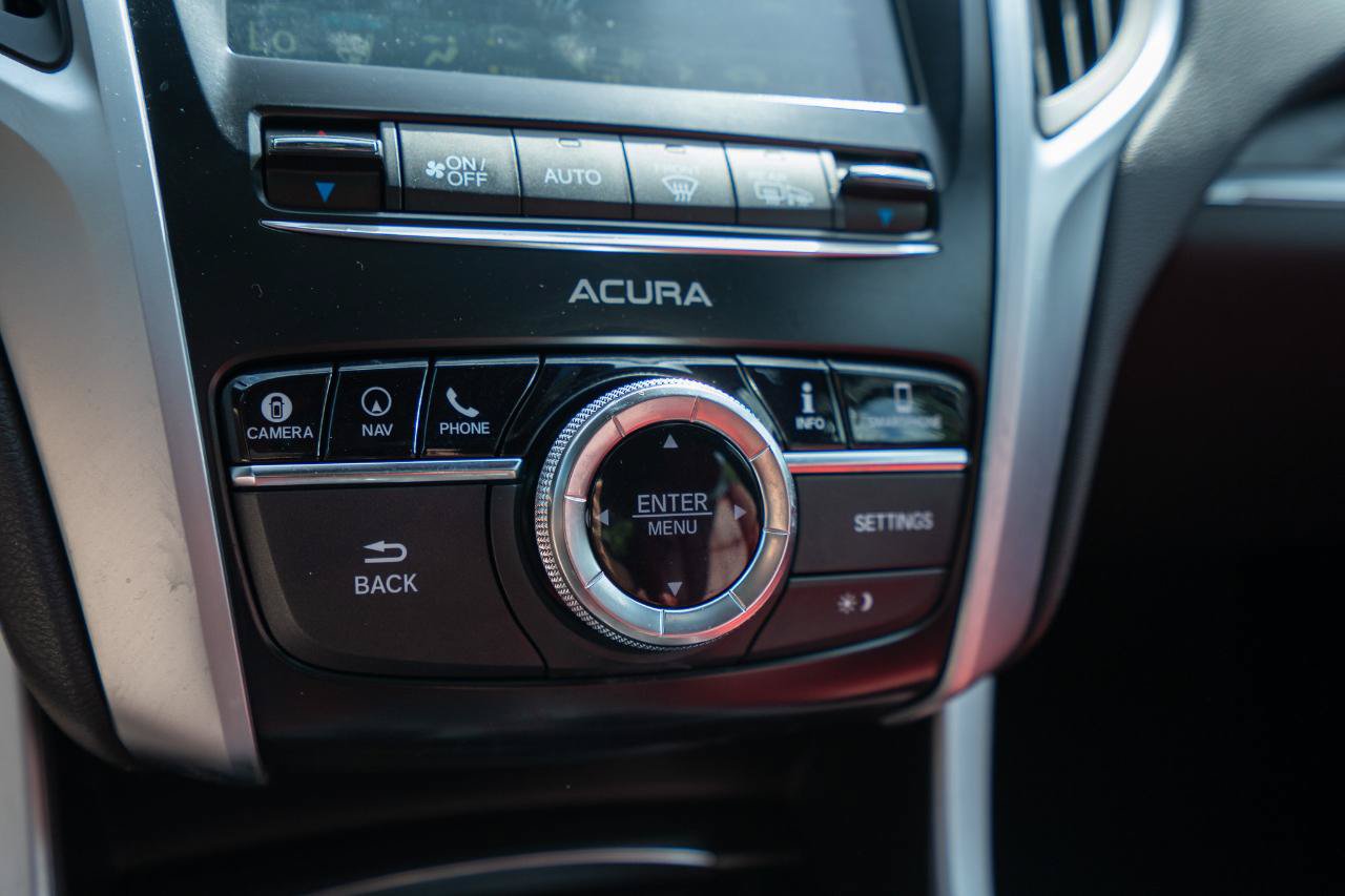 Used 2020 Acura TLX w/ Advance Package AWD/4WD image 30