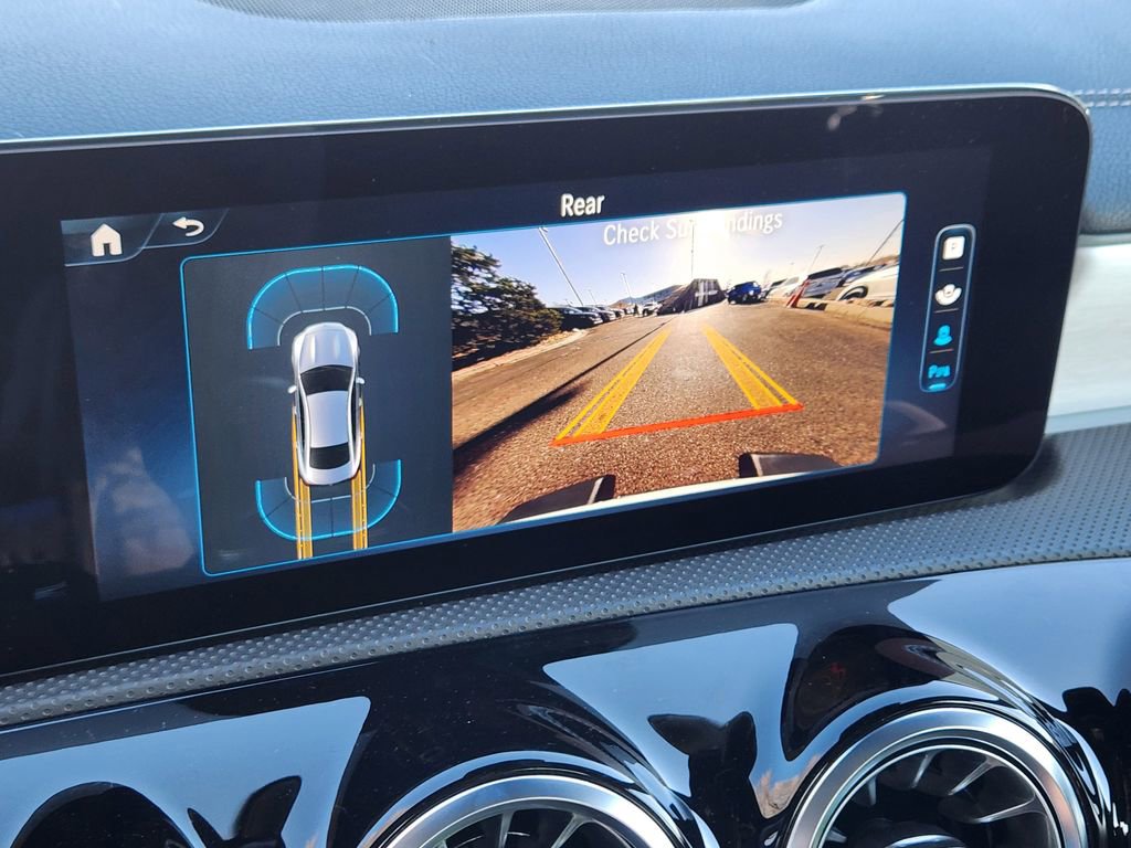 Used 2025 Mercedes-Benz CLA 250 4MATIC image 9