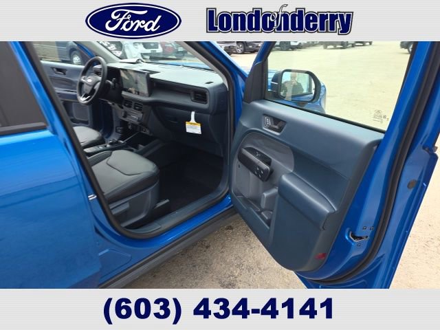 New 2026 Ford Maverick Lariat w/ Black Appearance Package image 37