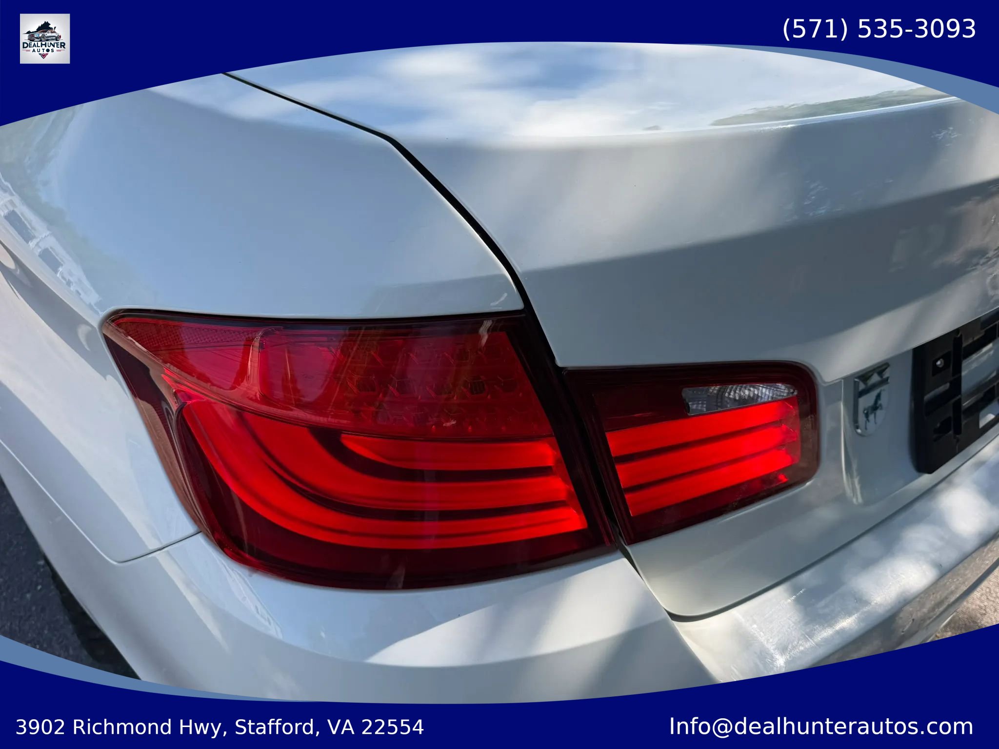 Used 2011 BMW 550i xDrive Sedan AWD/4WD image 7